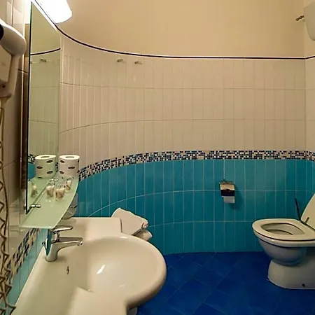 Insteia Hotel