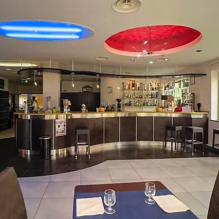 Insteia Hotel Polla
