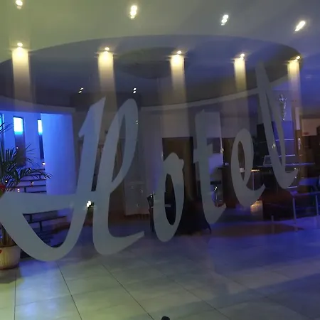 Hotel Insteia 3*