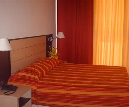 Insteia 3* Polla