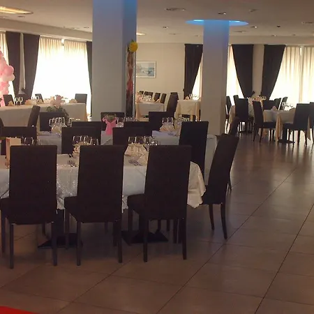 Insteia Hotel