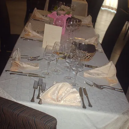 Insteia Hotel