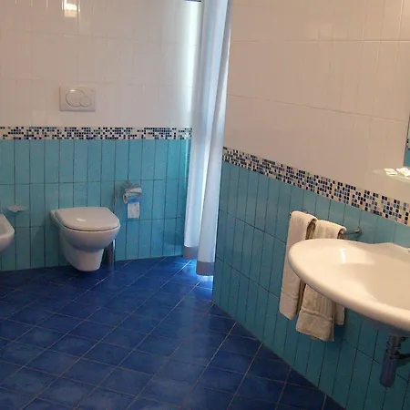 Insteia Otel Polla